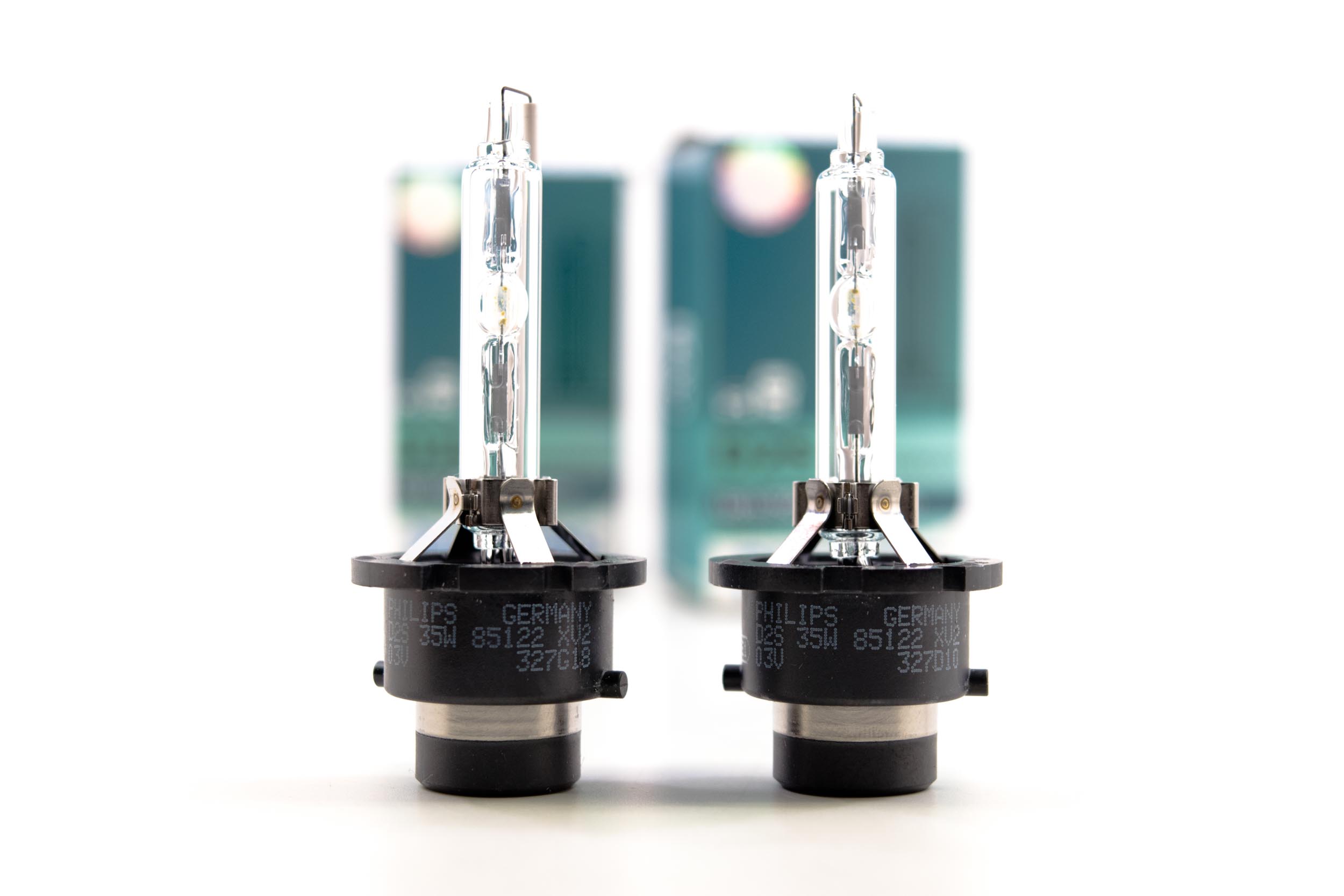 ★ PHILIPS X-treme Ultinon D2S/R 6200K ★ D2S: Philips 85122 XV2 Xtreme Vision 4800K HID Bulbs | TRS B101